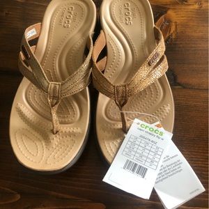 Ladies Strappy Crocs